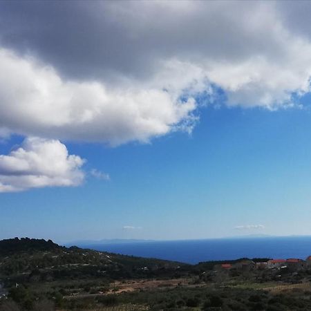 Holiday Home Burba Komiža Dış mekan fotoğraf